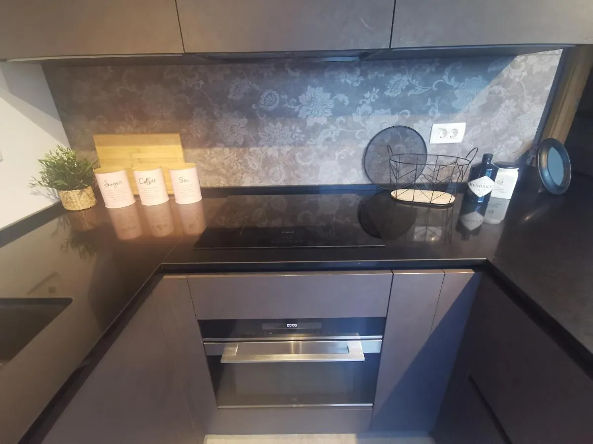 Siora Apartment Njivice Croatia